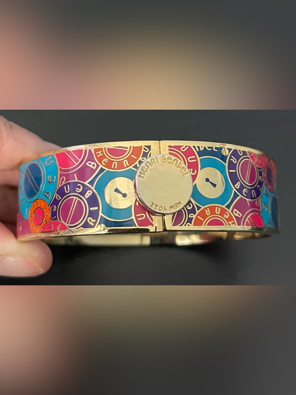 henri bendel Gold-Tone Multicolor Enamel Logo Disc Bangle - Picture 2 of 3